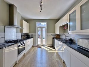 Photo 8- click for photo gallery